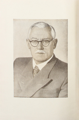 Вышинский А.Я. Судебные речи / Худож.-оформ. В.И. Бельский. 4-е изд. М.: Госюриздат, 1955.